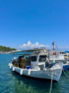 Fishing boat in Gaios